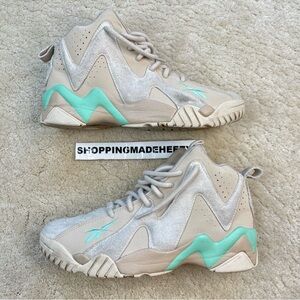 [US 8.5] REEBOK KAMIKAZE II STUCCO Basketball Shoes Beige Mint Green H01317